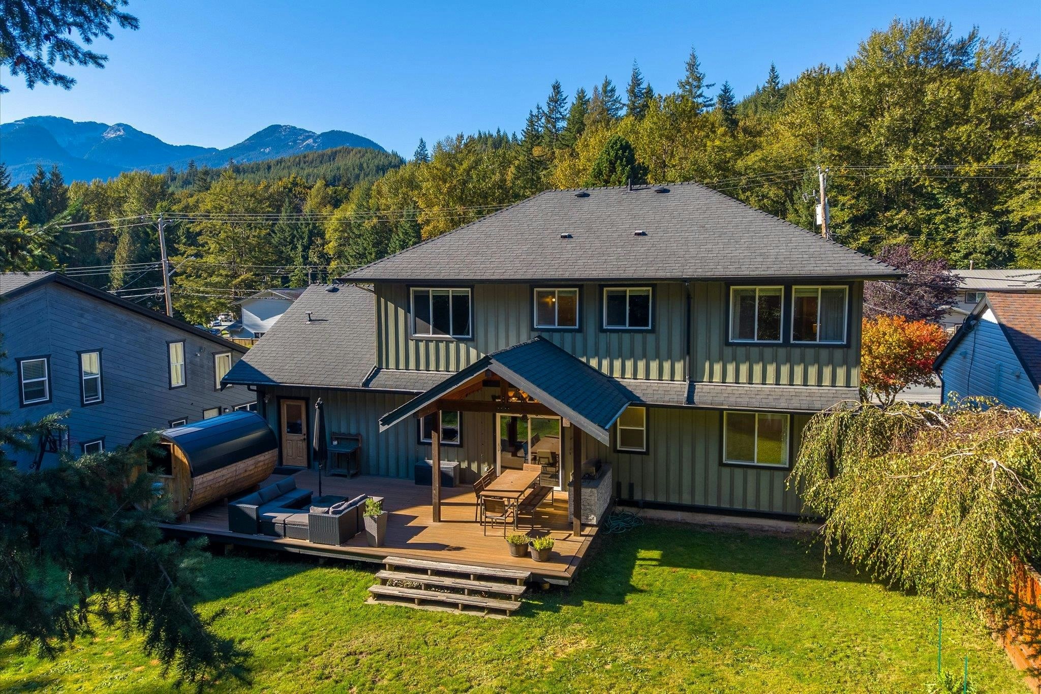 38590 Westway Avenue, Squamish, BC, V8B 0W4 - 35