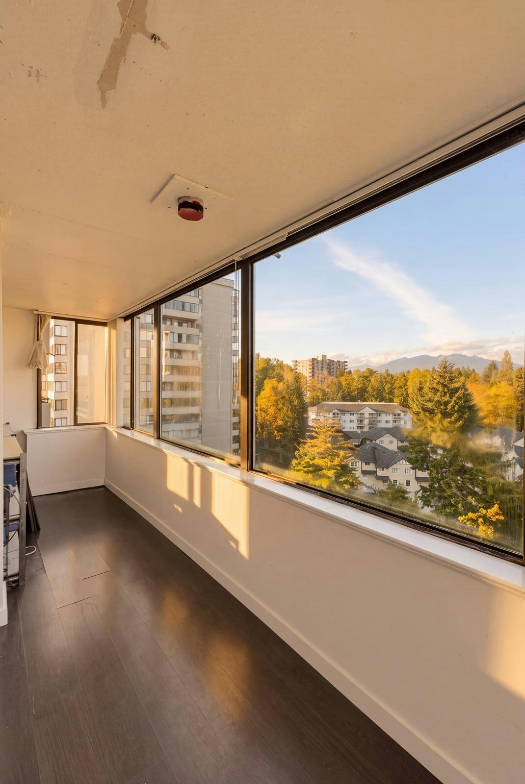 1303-2060 Bellwood Avenue, Burnaby, BC, V5B 4V2 - 16