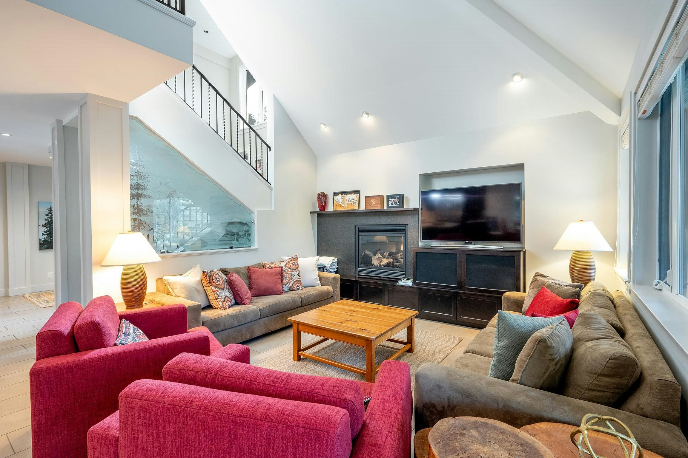 2817 Clifftop Lane - 2