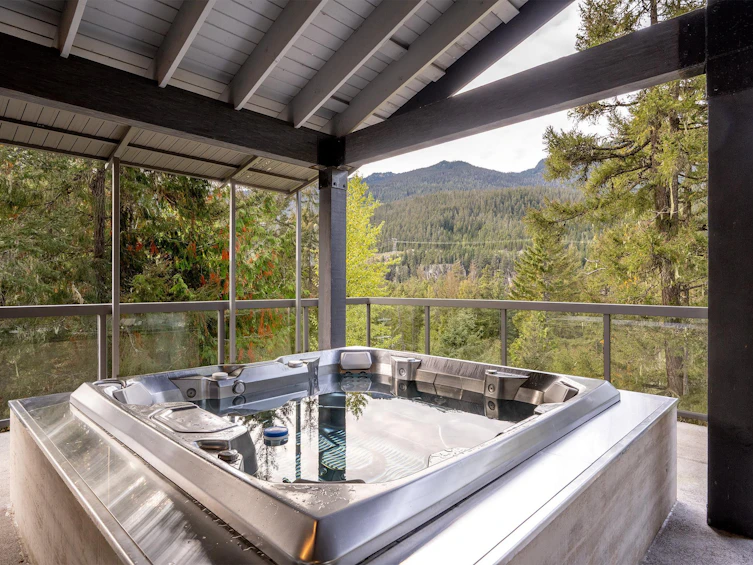 2817 Clifftop Lane, Whistler, BC, V8E 0A8 - 4