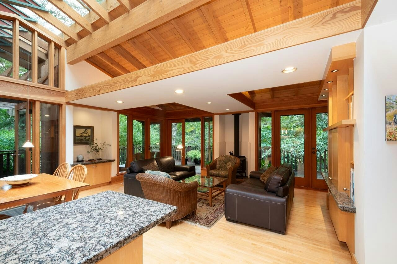 608 Magee Road, Bowen Island, BC, V0N 1G2 - 20