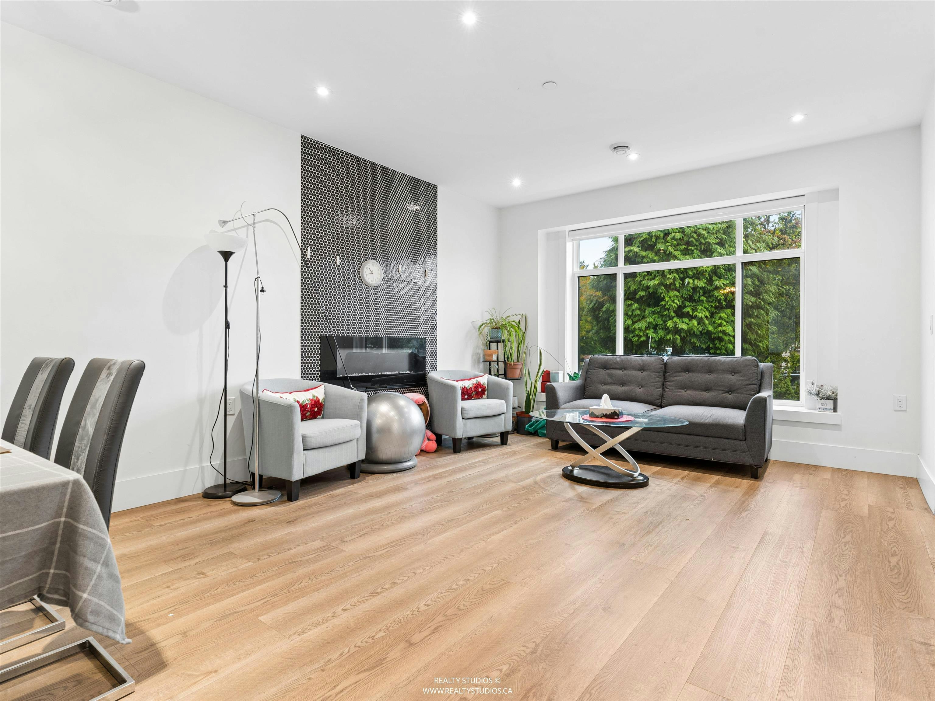 797 E 18th Avenue - 4