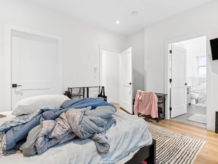 797 E 18th Avenue, Vancouver, BC, V5V 1G6 - 14