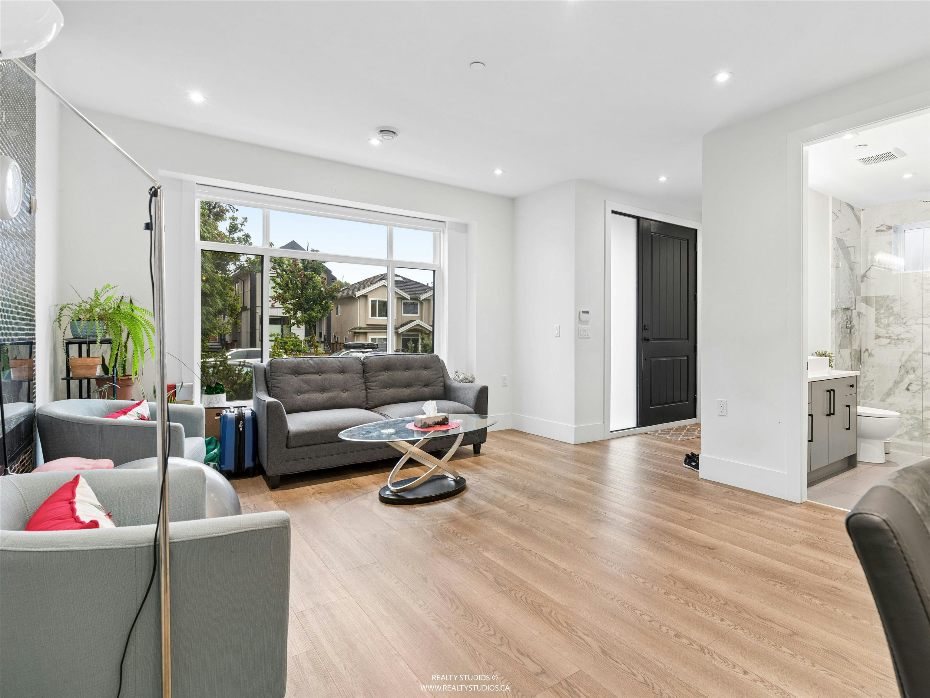797 E 18th Avenue - 3