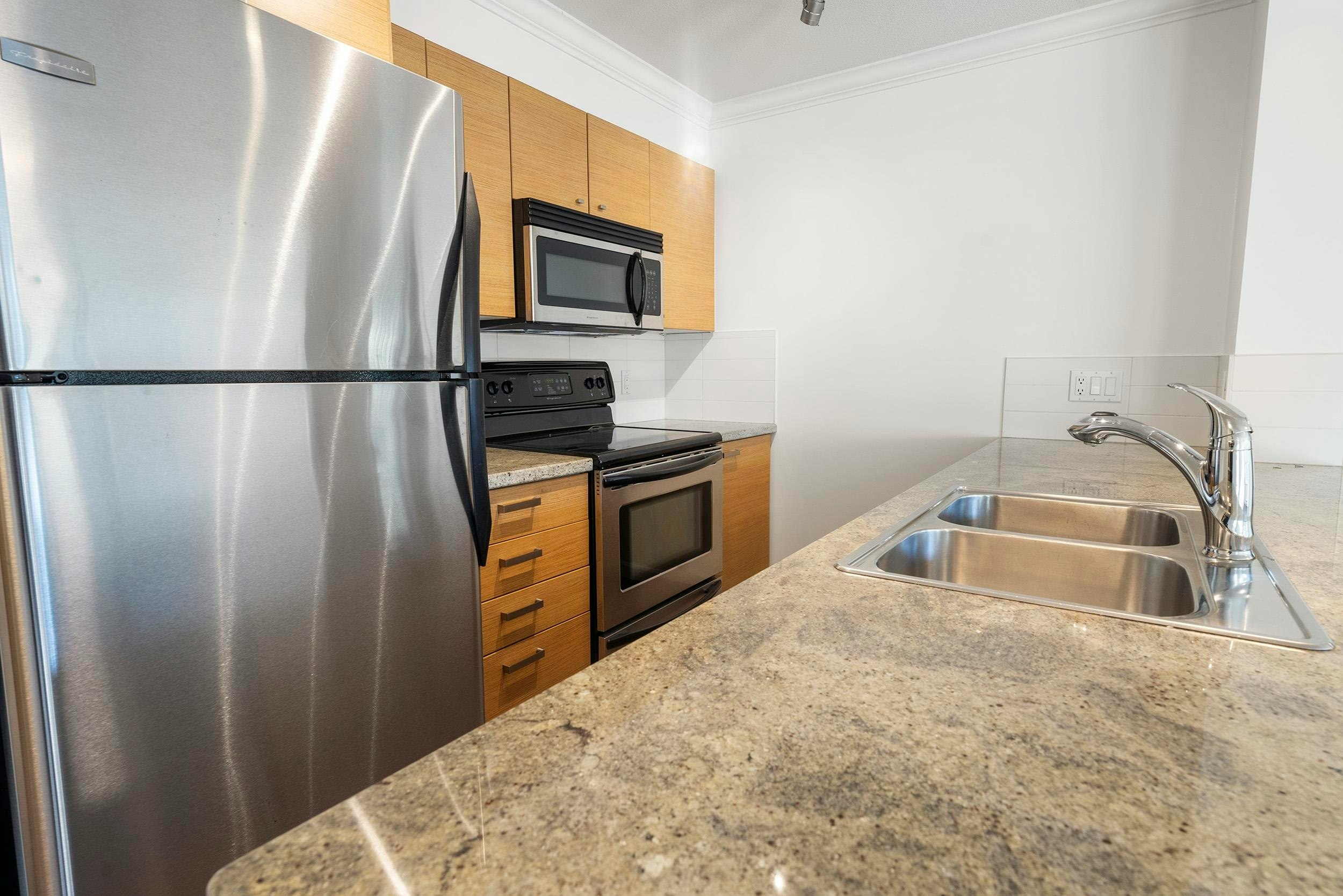 309-6815 188 Street, Surrey, BC, V4N 0Z8 - 26