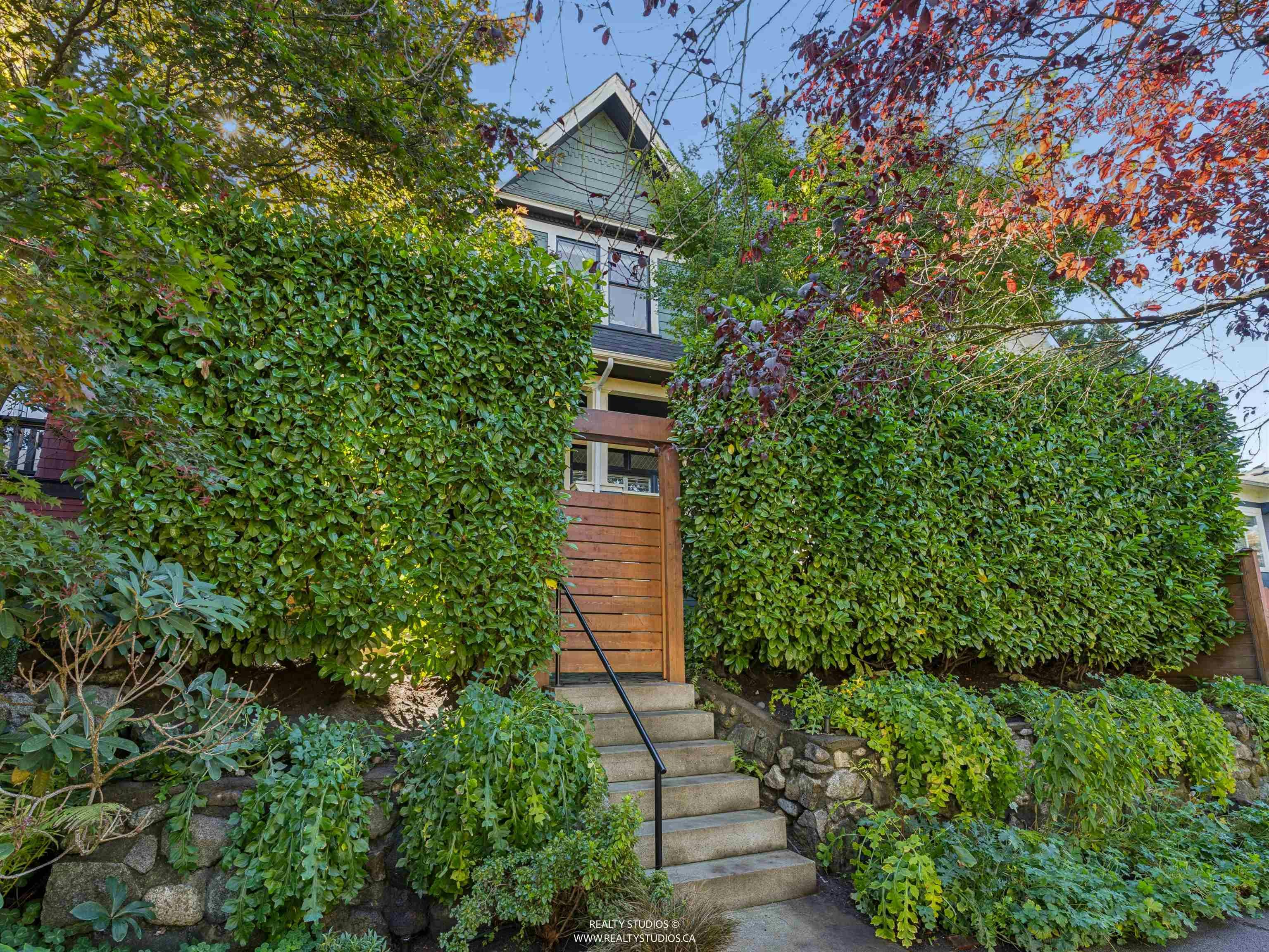 1204 E 14th Avenue, Vancouver, BC, V5T 2P3 - 38