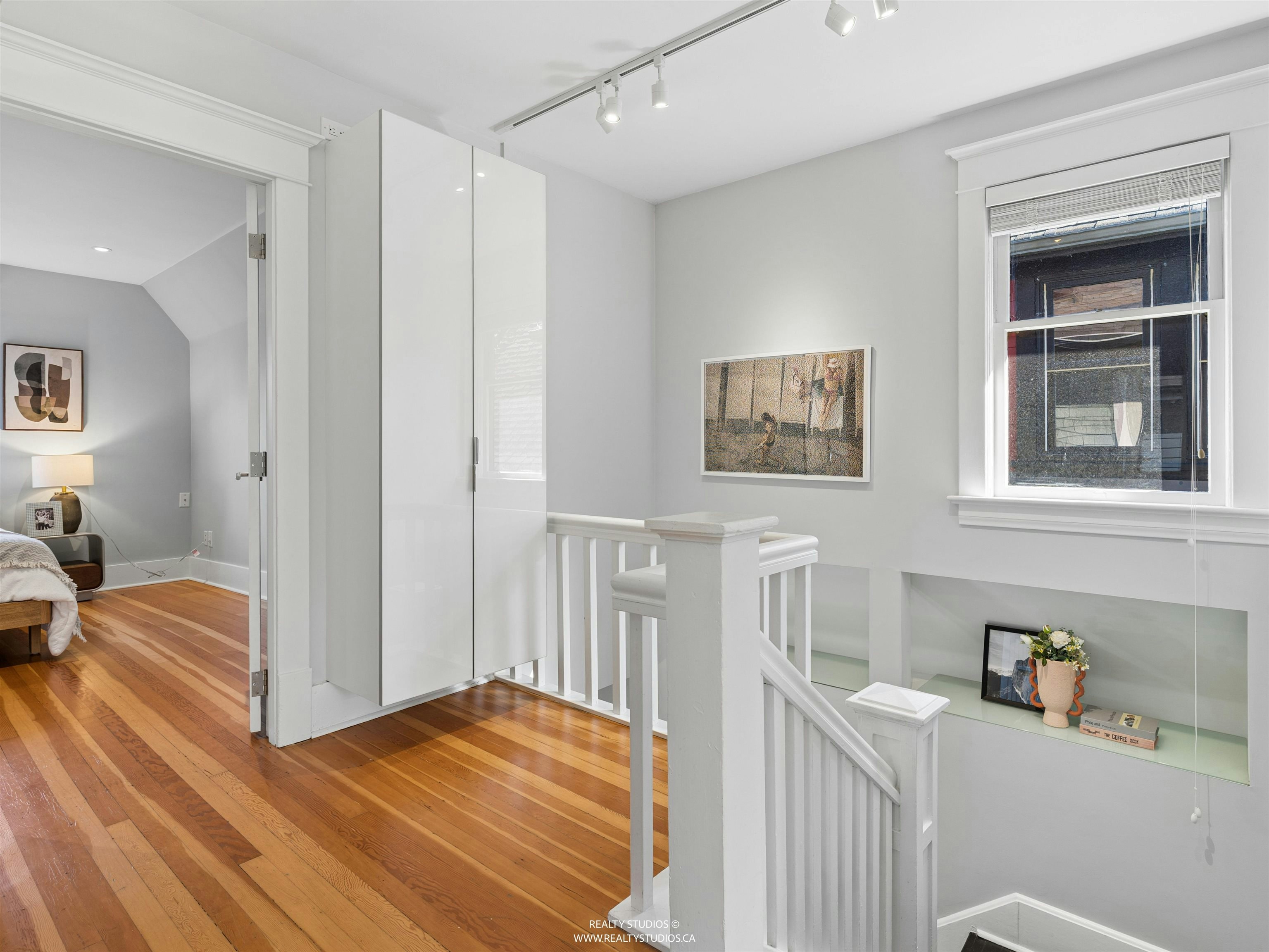 1204 E 14th Avenue, Vancouver, BC, V5T 2P3 - 12