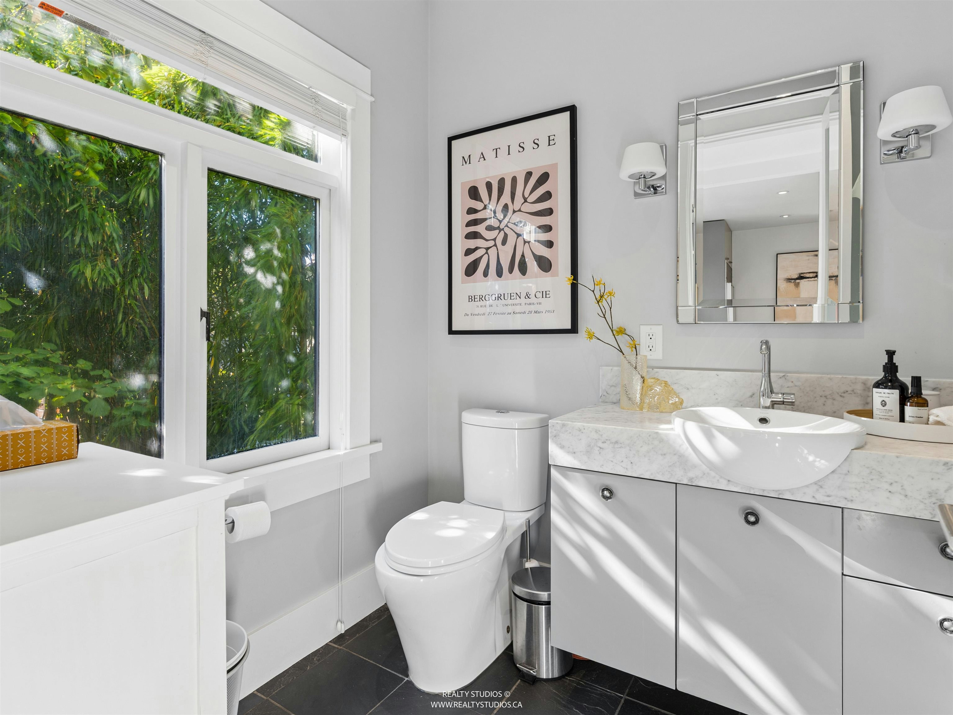 1204 E 14th Avenue, Vancouver, BC, V5T 2P3 - 11