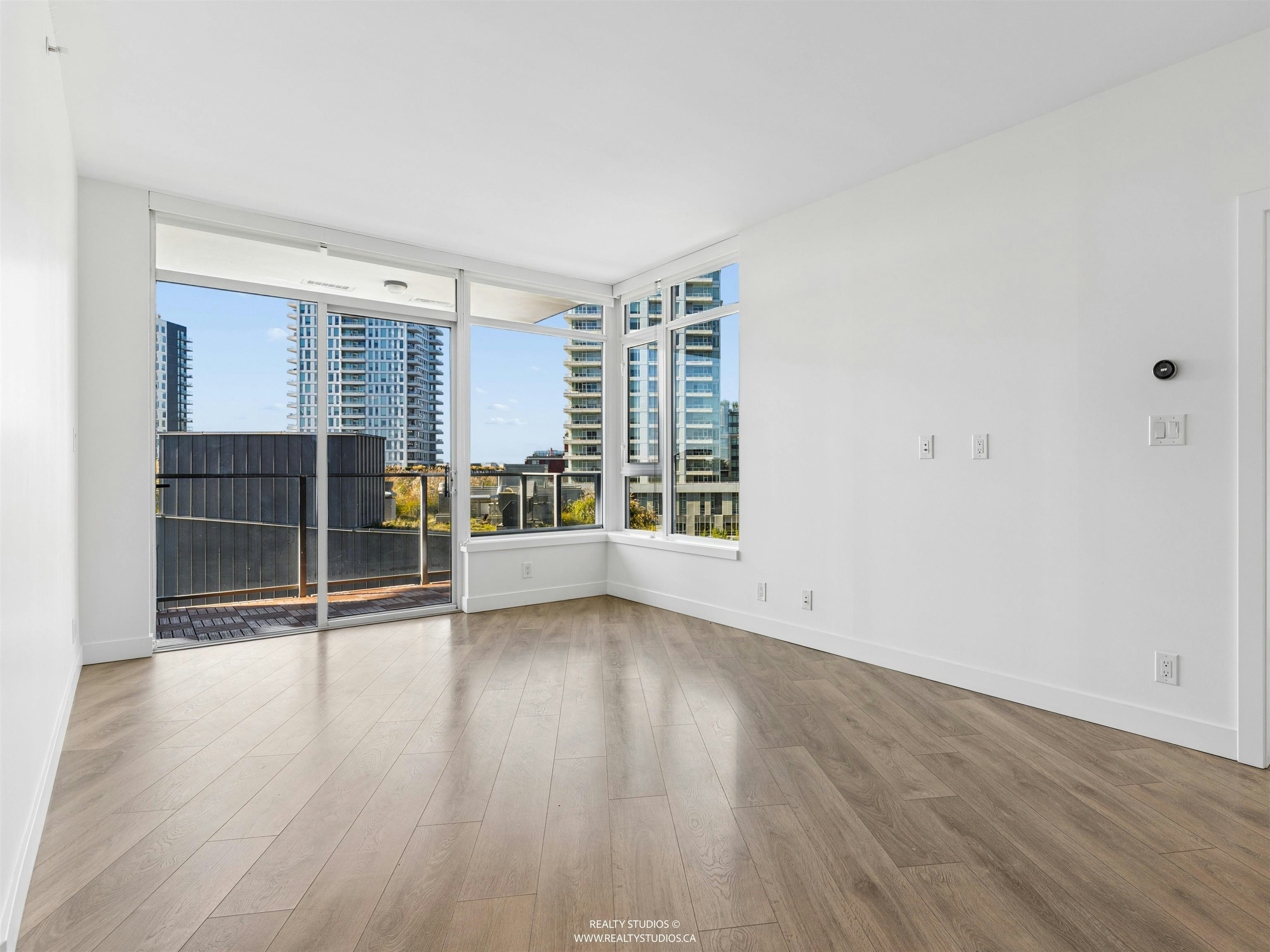 701-3557 Sawmill Crescent, Vancouver, BC, V5S 0E2 - 8
