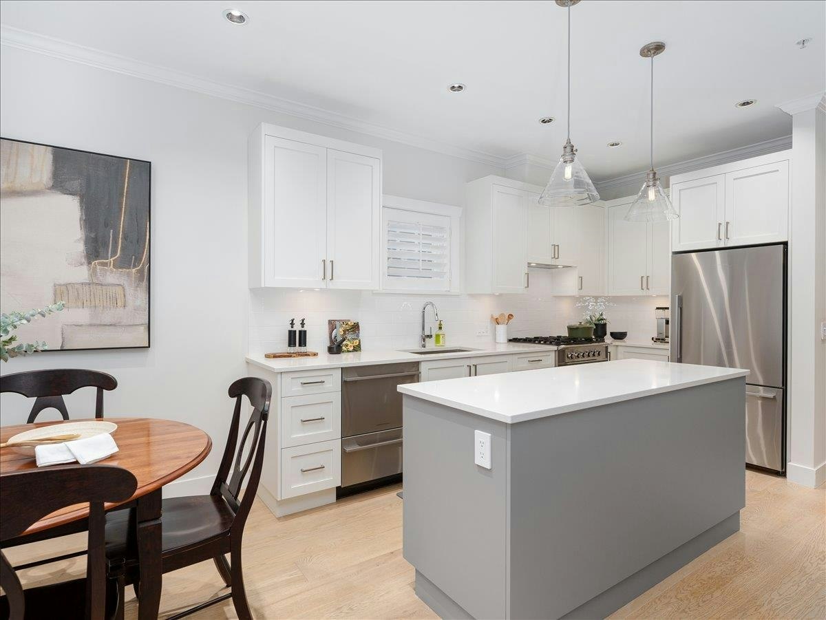 4448 W 8th Avenue, Vancouver, BC, V6R 2A2 - 7