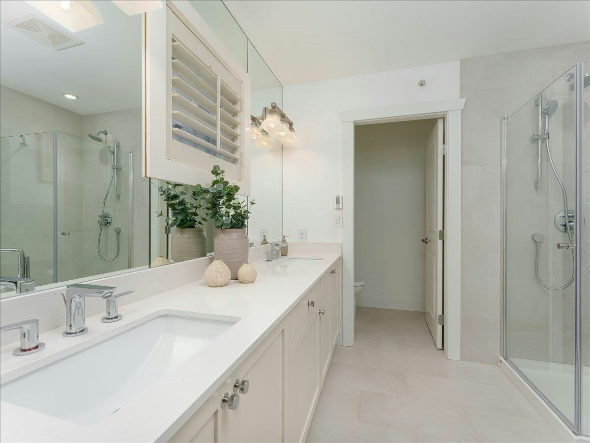 4448 W 8th Avenue, Vancouver, BC, V6R 2A2 - 21