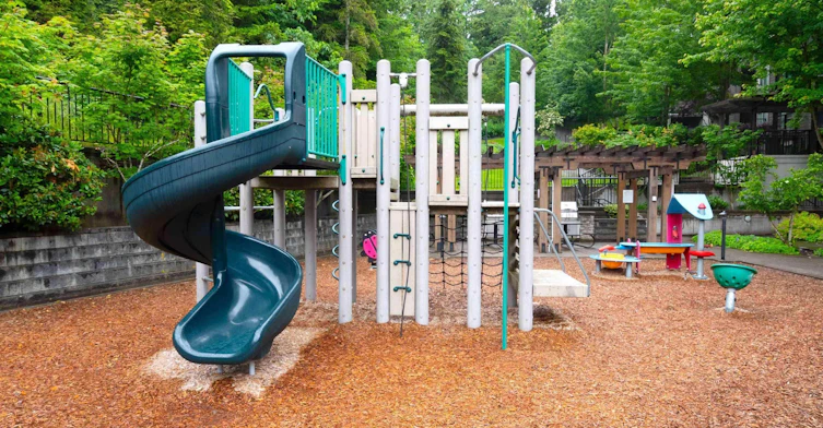 102-7488 Byrnepark Walk, Burnaby, BC, V3N 0G6 - 16