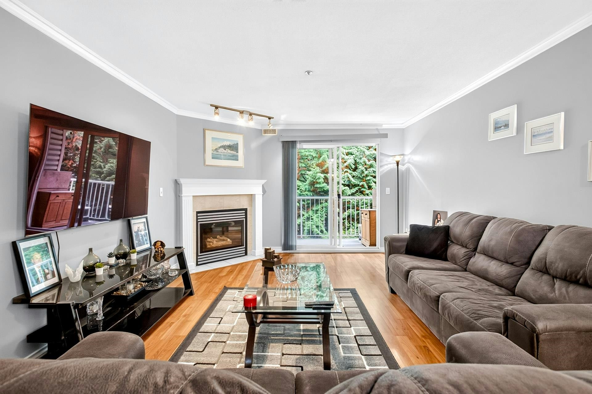 307-13475 96th Avenue - 4