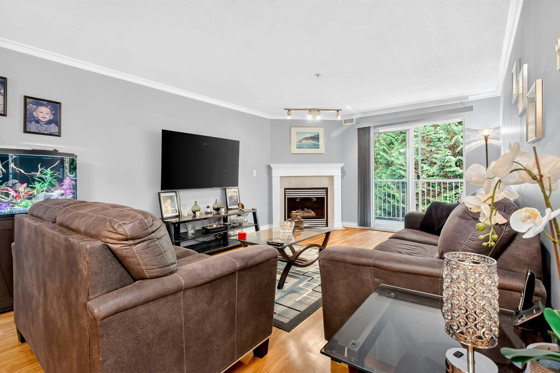 307-13475 96th Avenue - 5