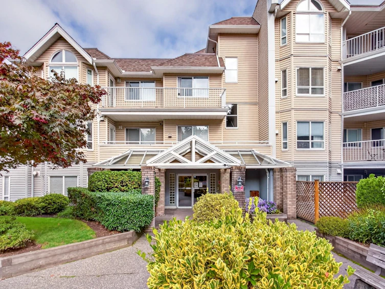 307-13475 96th Avenue, Surrey, BC, V3V 1Y8