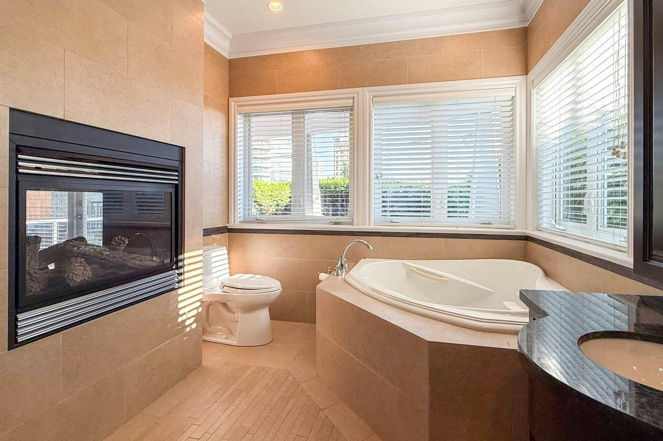 2307 Marine Drive, West Vancouver, BC, V7V 1K9 - 29
