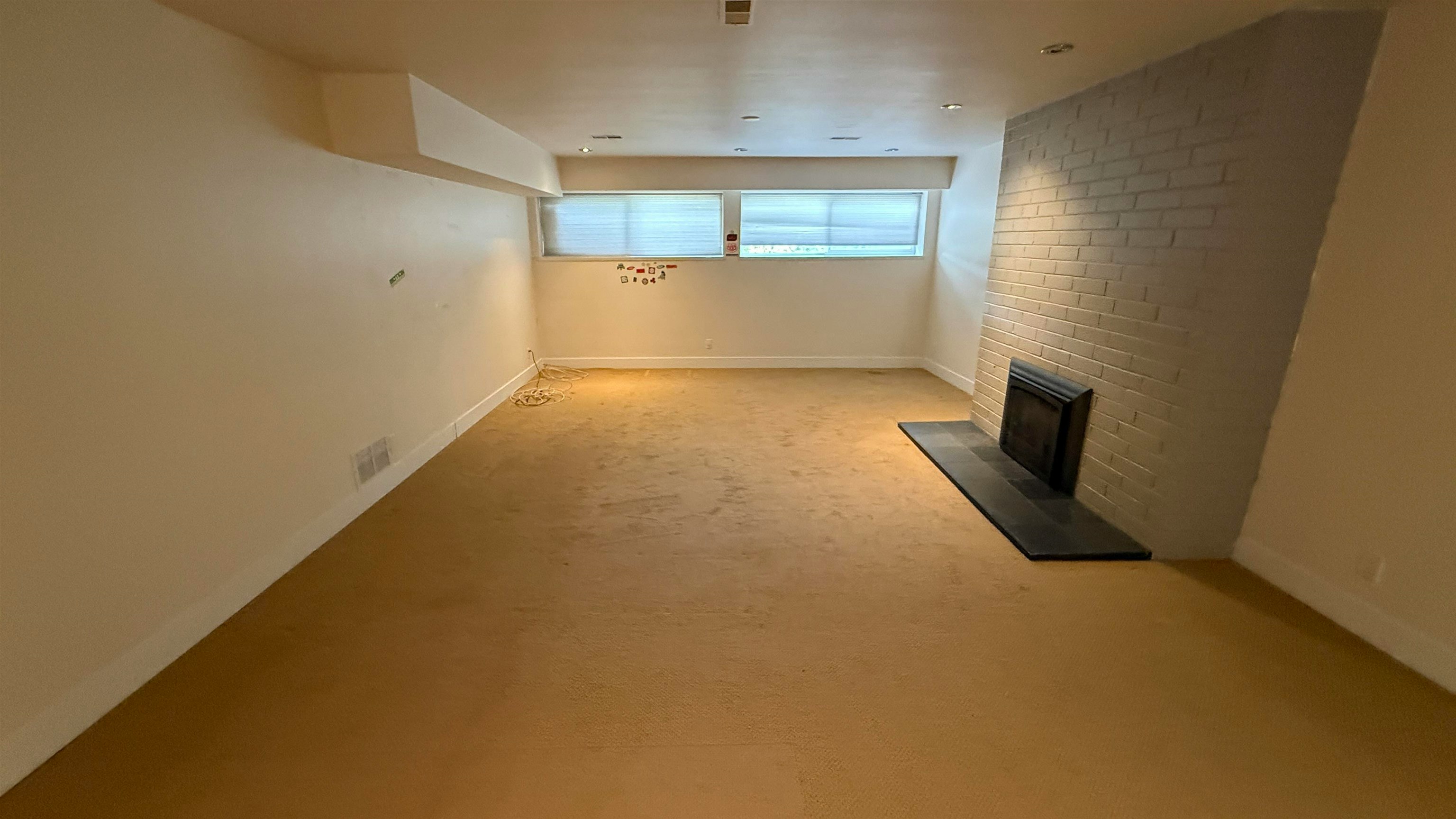 2244 W 32nd Avenue, Vancouver, BC, V6L 2B2 - 4