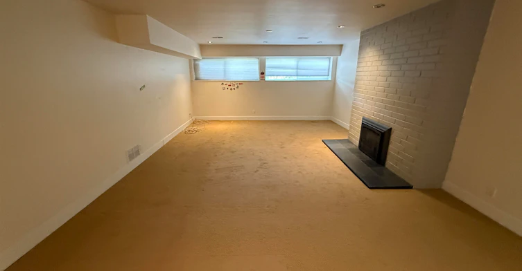 2244 W 32nd Avenue, Vancouver, BC, V6L 2B2 - 4