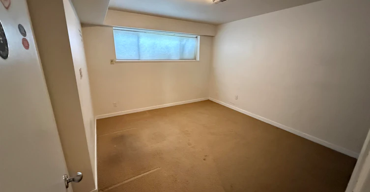 2244 W 32nd Avenue, Vancouver, BC, V6L 2B2