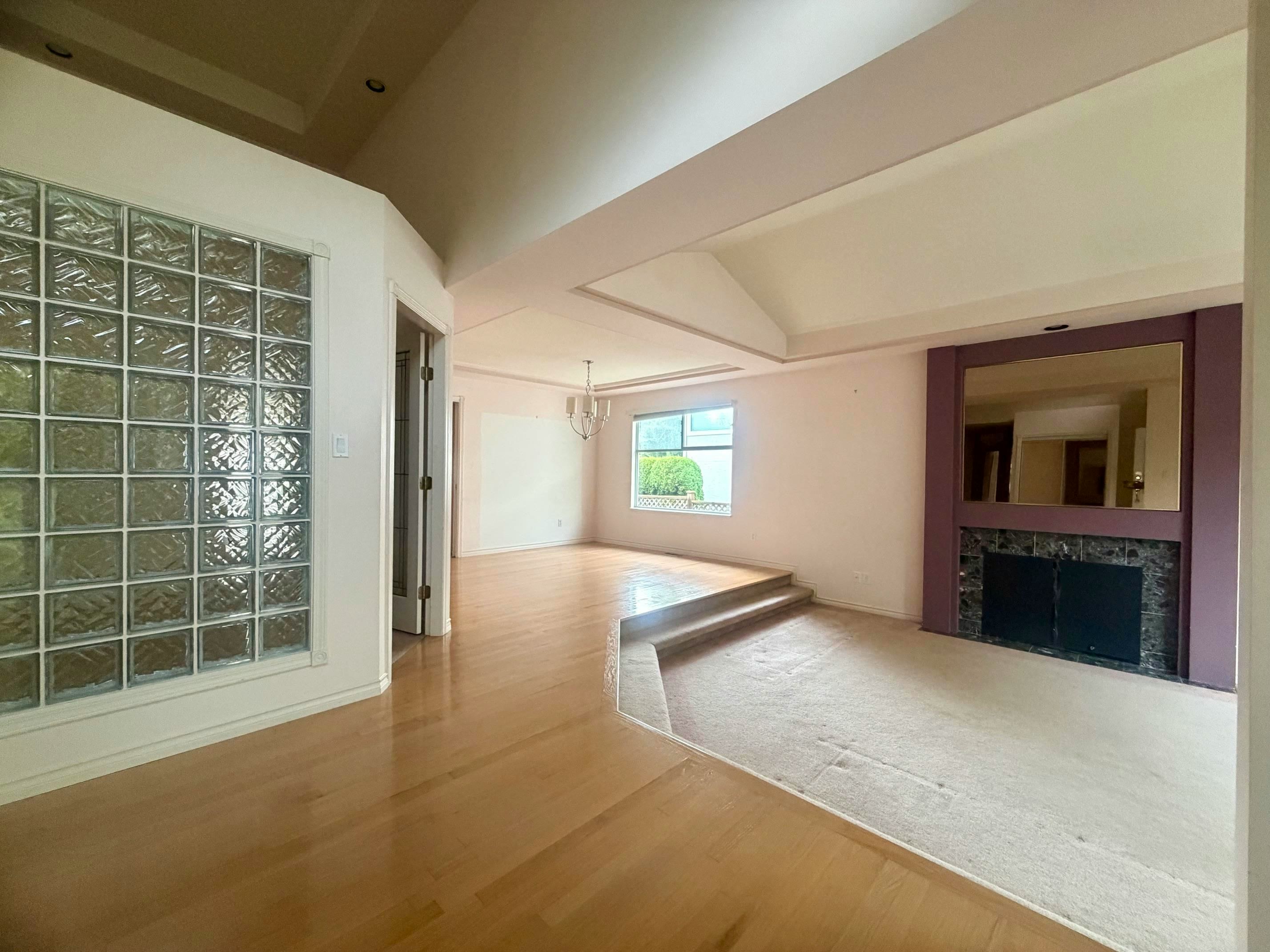 8537 166 Street, Surrey, BC, V4N 3H1 - 4