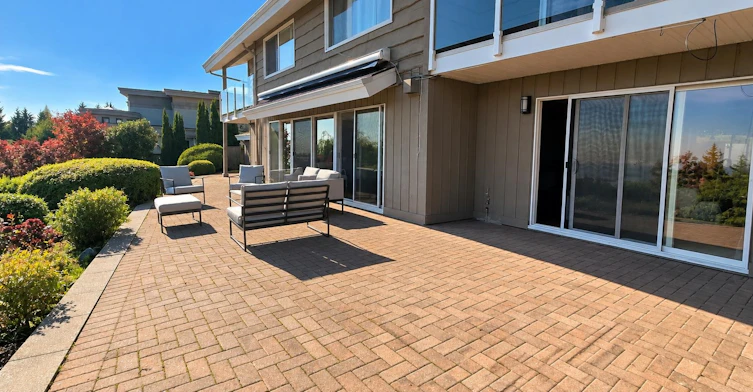 1098 Hillside Road, West Vancouver, BC, V7S 2E9 - 5