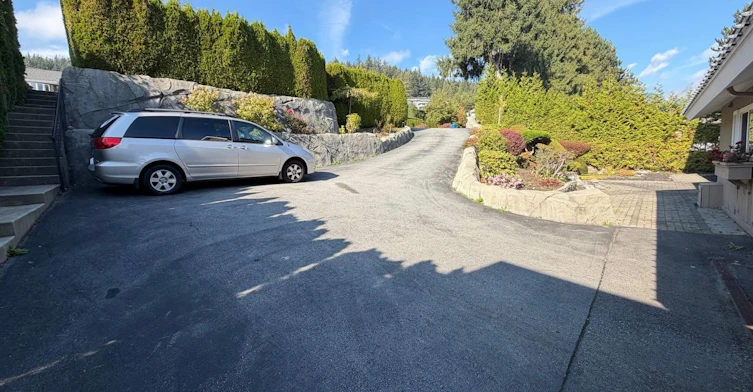 1098 Hillside Road, West Vancouver, BC, V7S 2E9 - 23