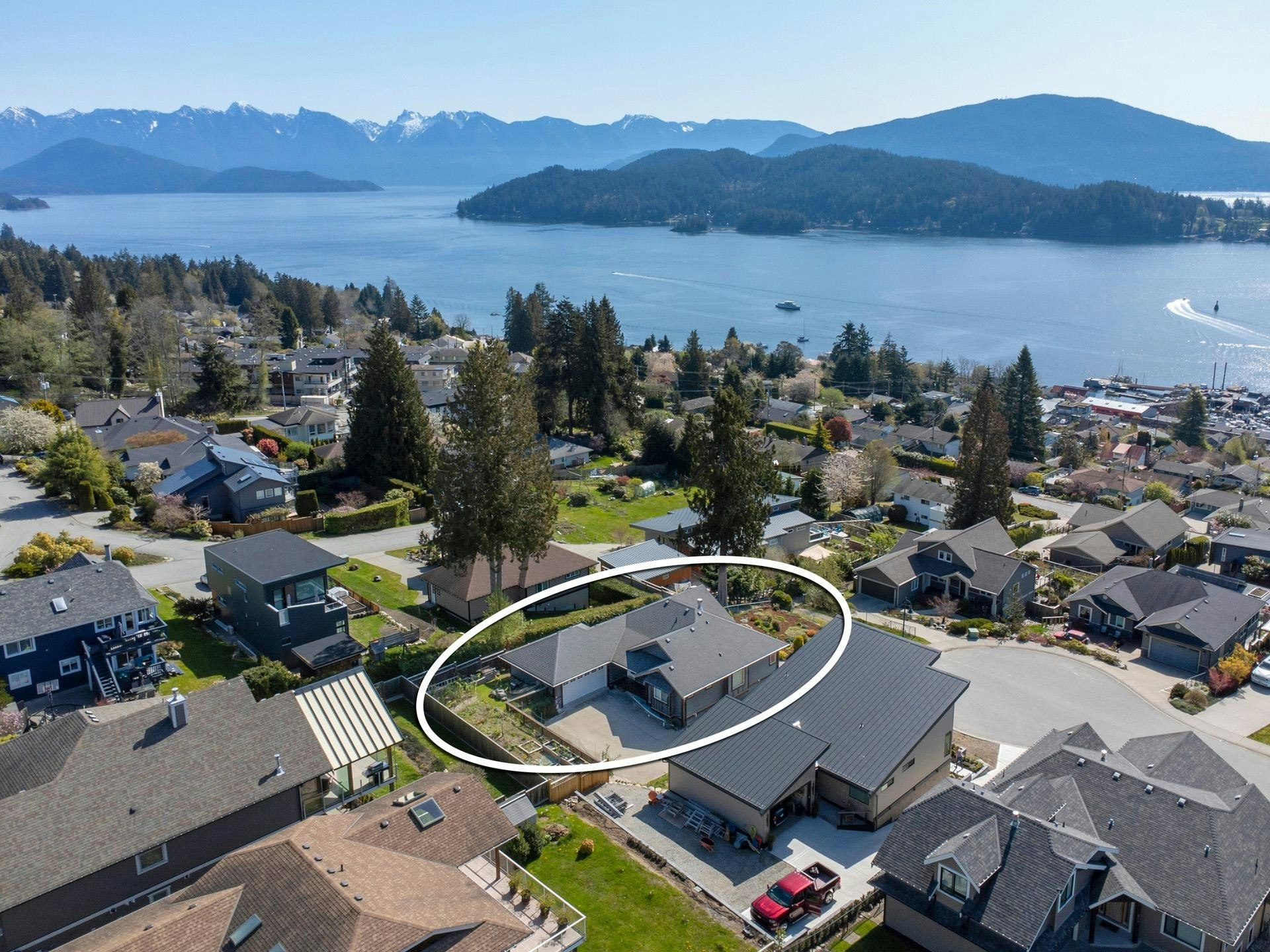 496 Spyglass Place, Gibsons, BC, V0N 1V9 - 6