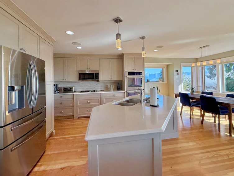 496 Spyglass Place, Gibsons, BC, V0N 1V9 - 12
