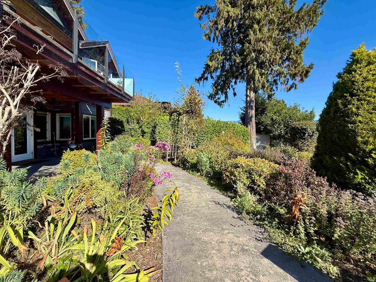 496 Spyglass Place, Gibsons, BC, V0N 1V9 - 36