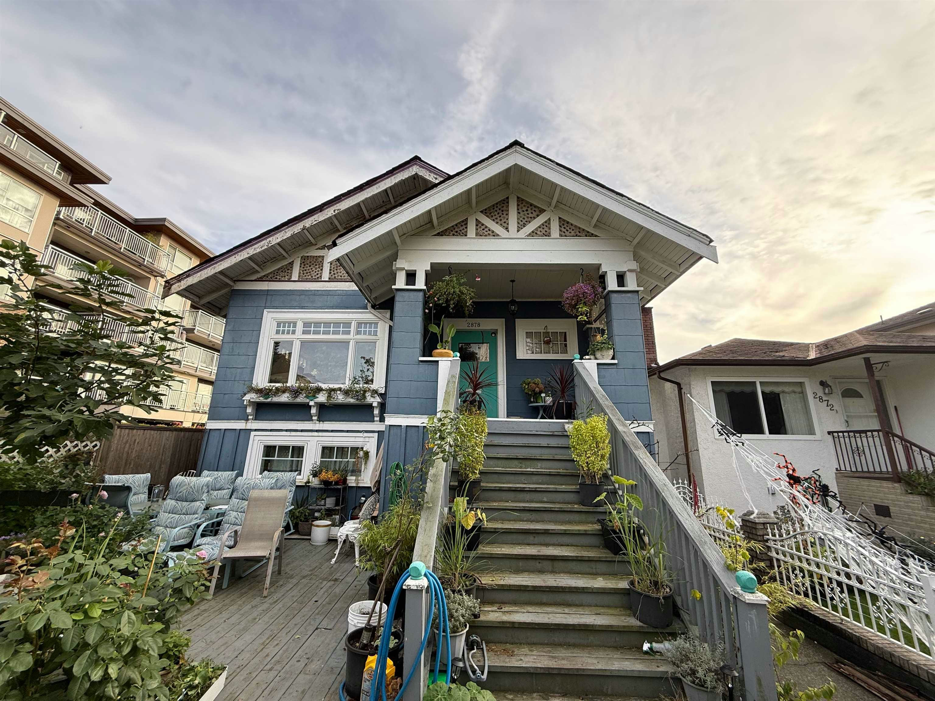 2878 E 2nd Avenue, Vancouver, BC, V5M 1E3
