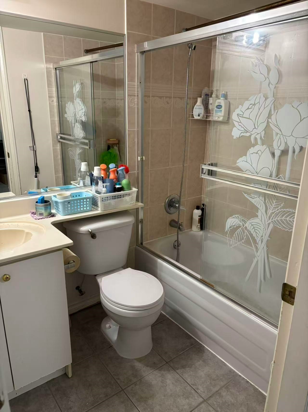 2000 East 2nd Avenue, Vancouver, BC, V5M 1E3 - 7