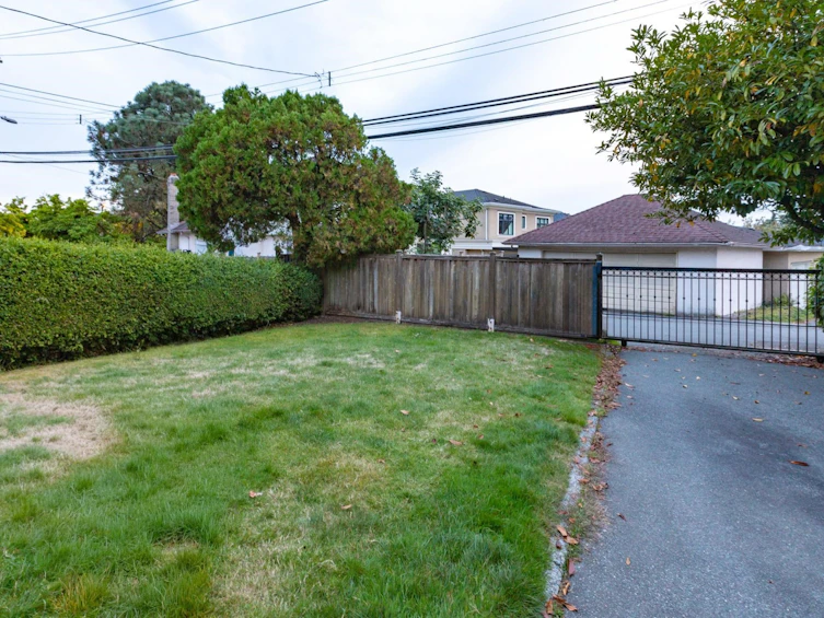 7455 West Boulevard, Vancouver, BC, V6P 5S2 - 19