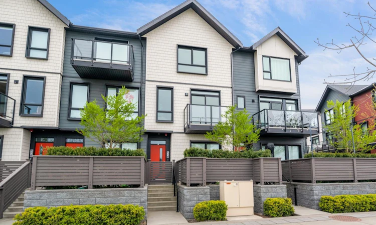131-4738 Hemlock Way