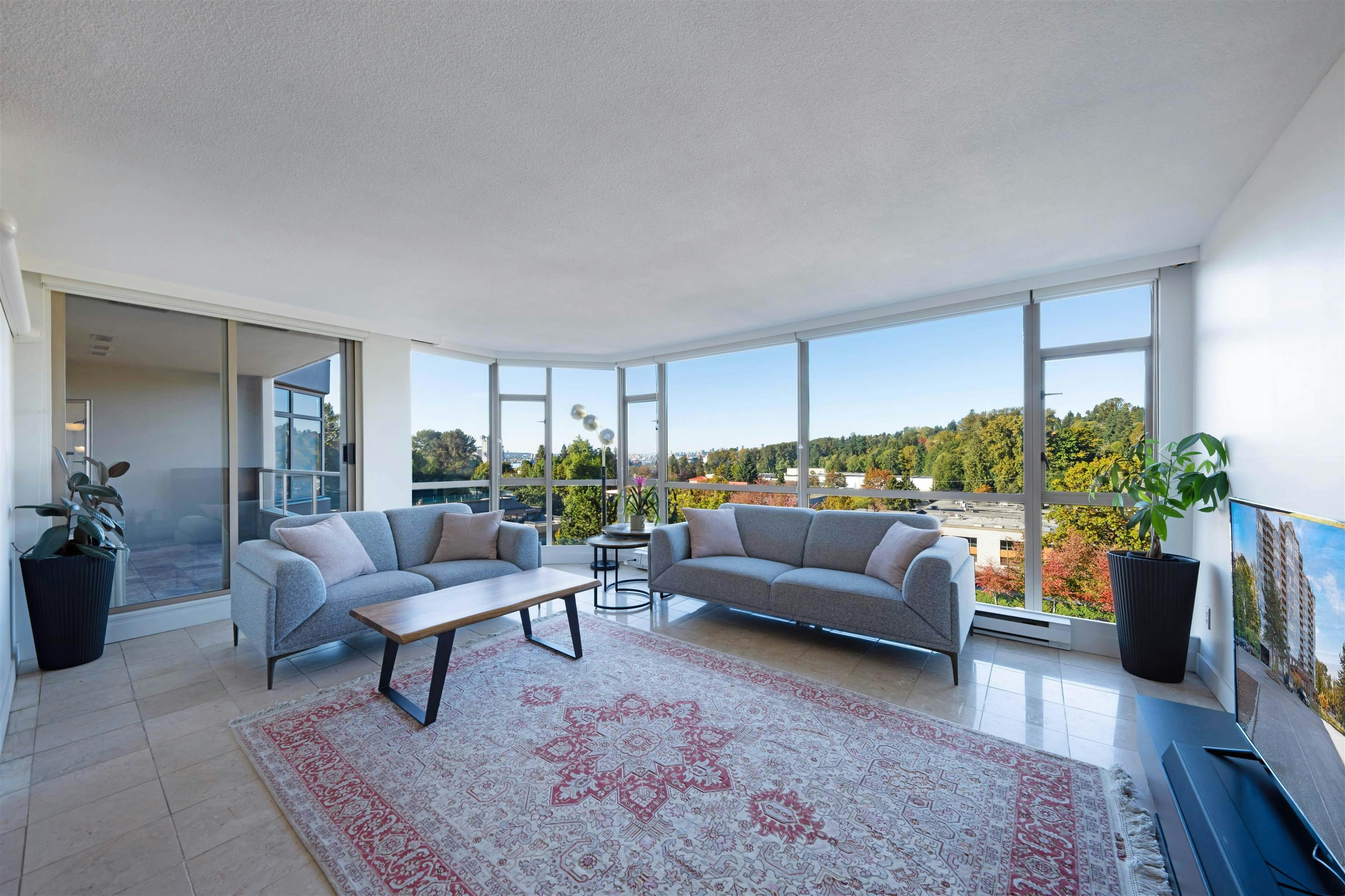803-1327 E Keith Road, North Vancouver, BC, V7J 3T5