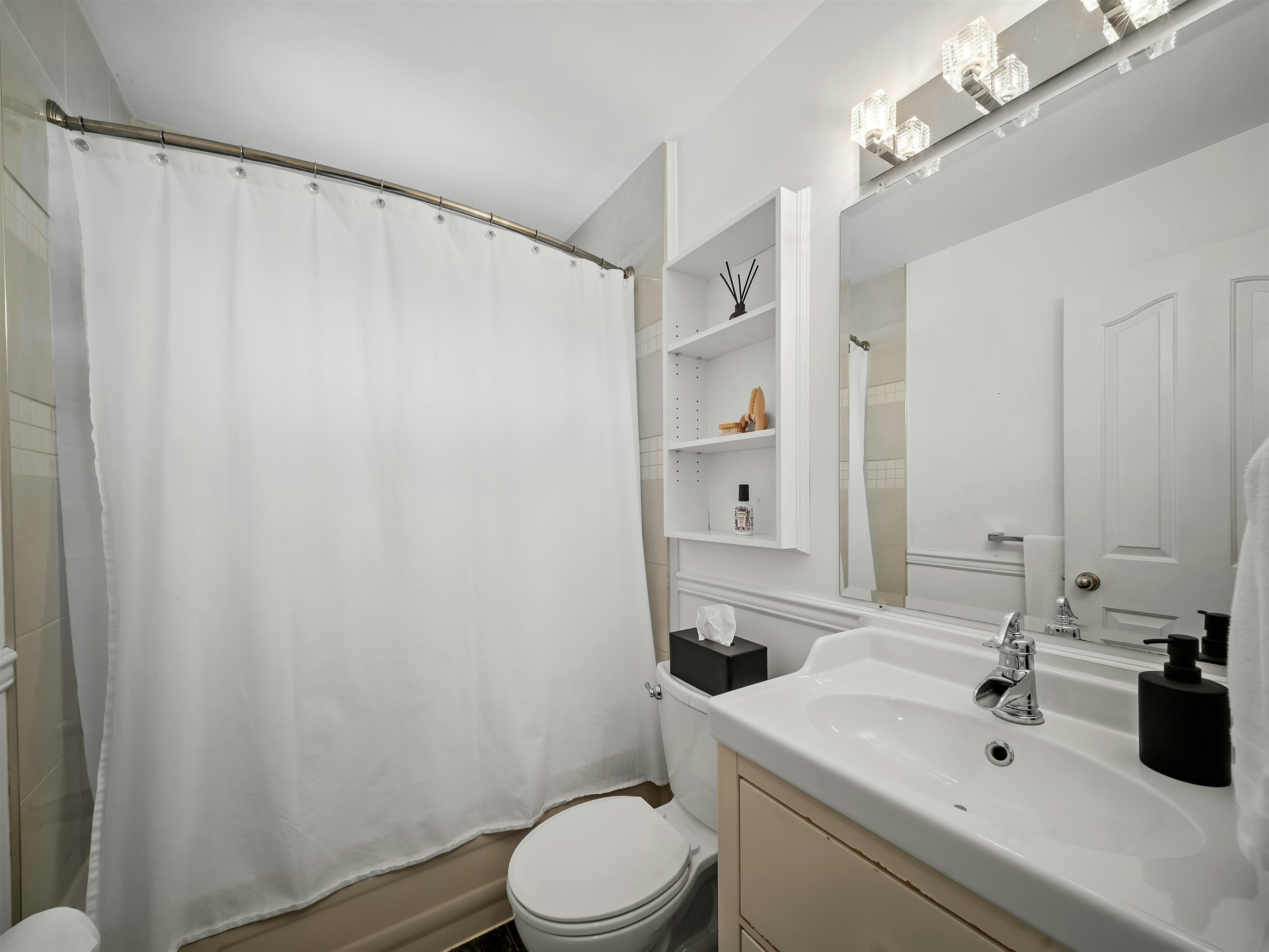 20068 42 Avenue, Langley, BC, V3A 3A5 - 21