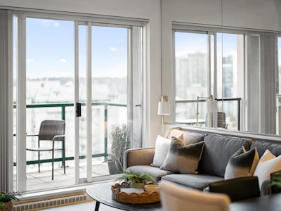2102-10 Laguna Court - 4