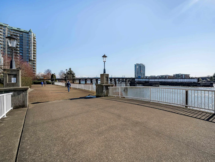 2102-10 Laguna Court, New Westminster, BC, V3M 6W3 - 33