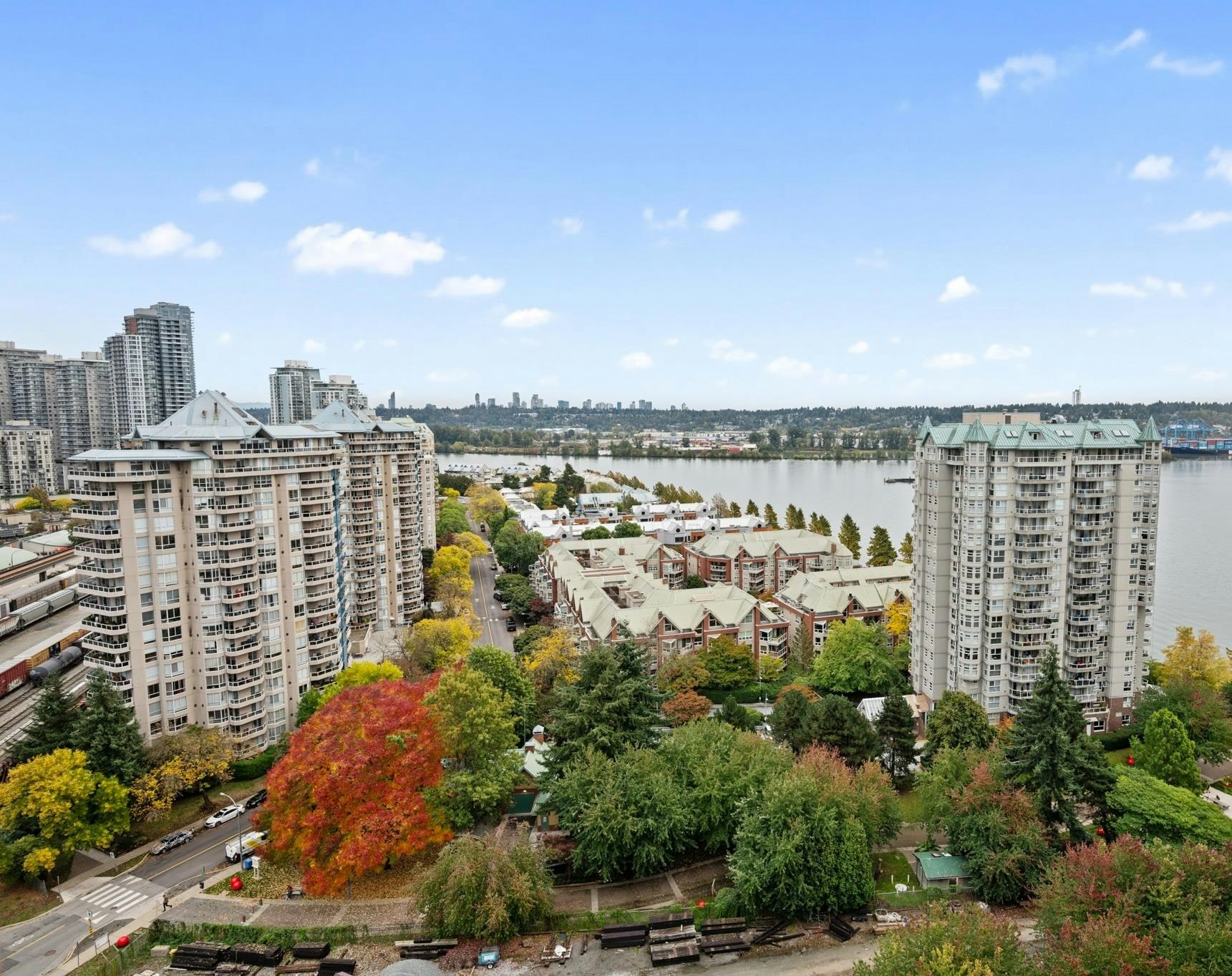 2102-10 Laguna Court, New Westminster, BC, V3M 6W3 - 15