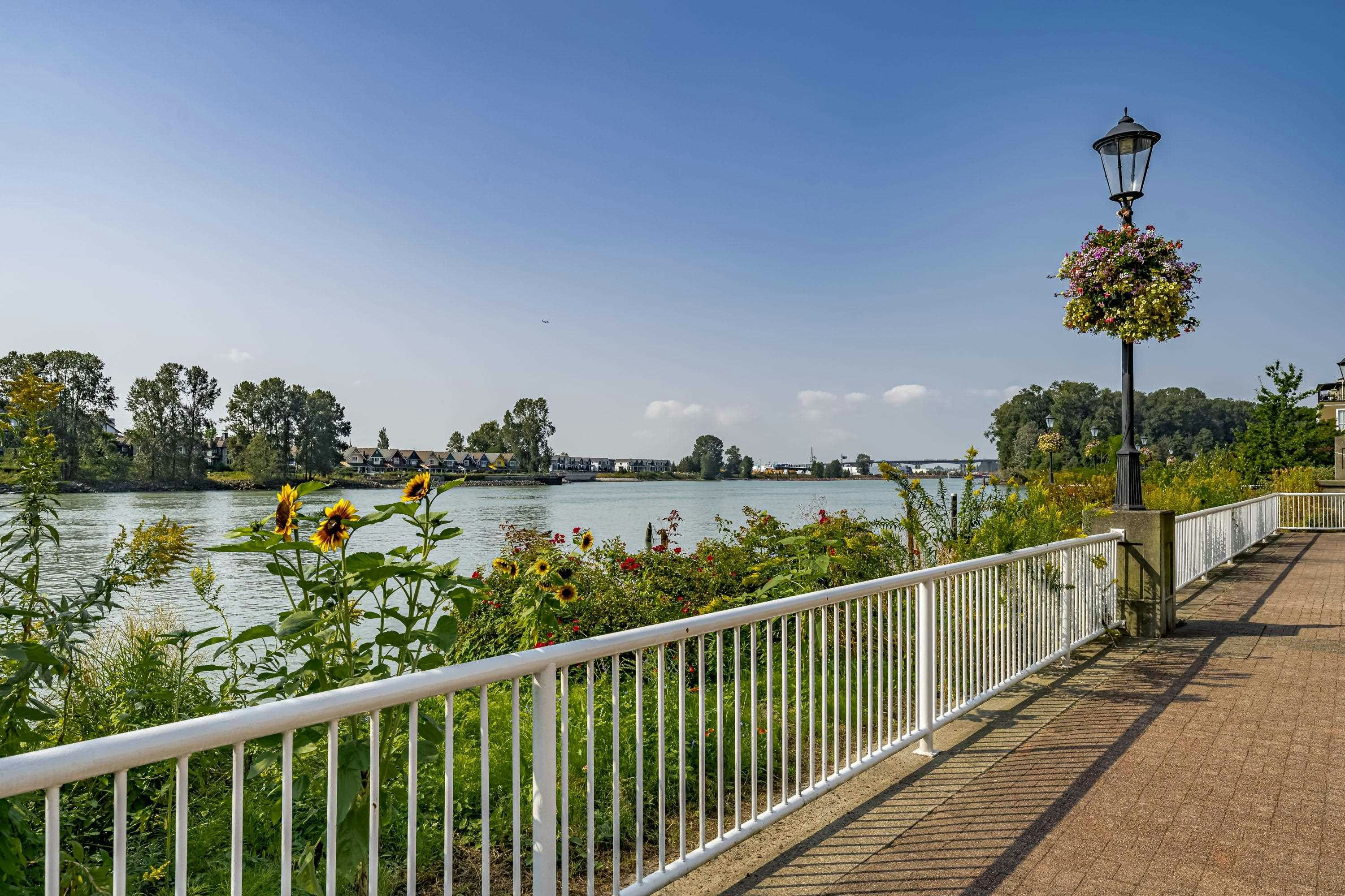 2102-10 Laguna Court, New Westminster, BC, V3M 6W3 - 32