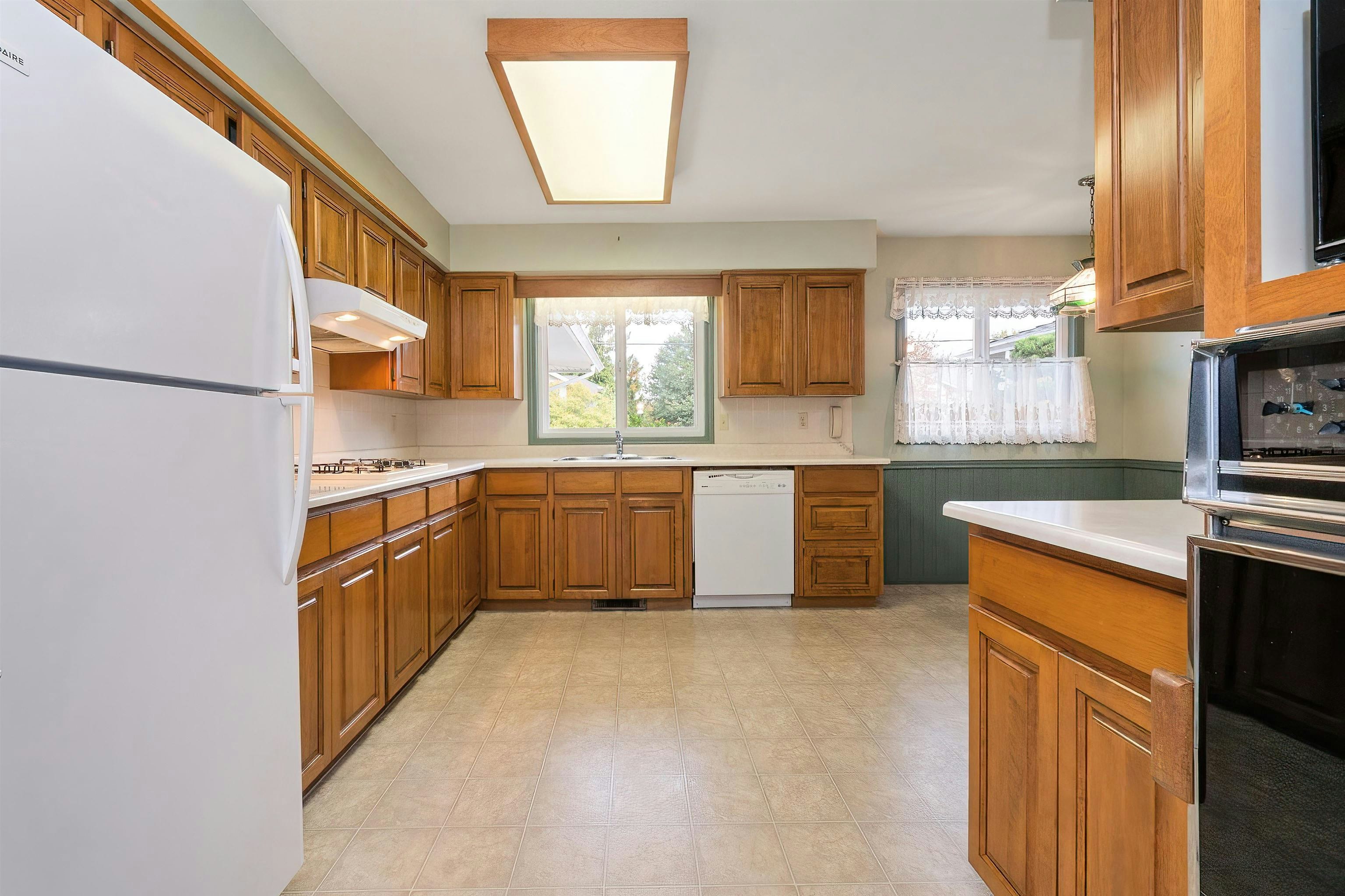 46634 Elliott Avenue, Chilliwack, BC, V2P 7S7 - 9