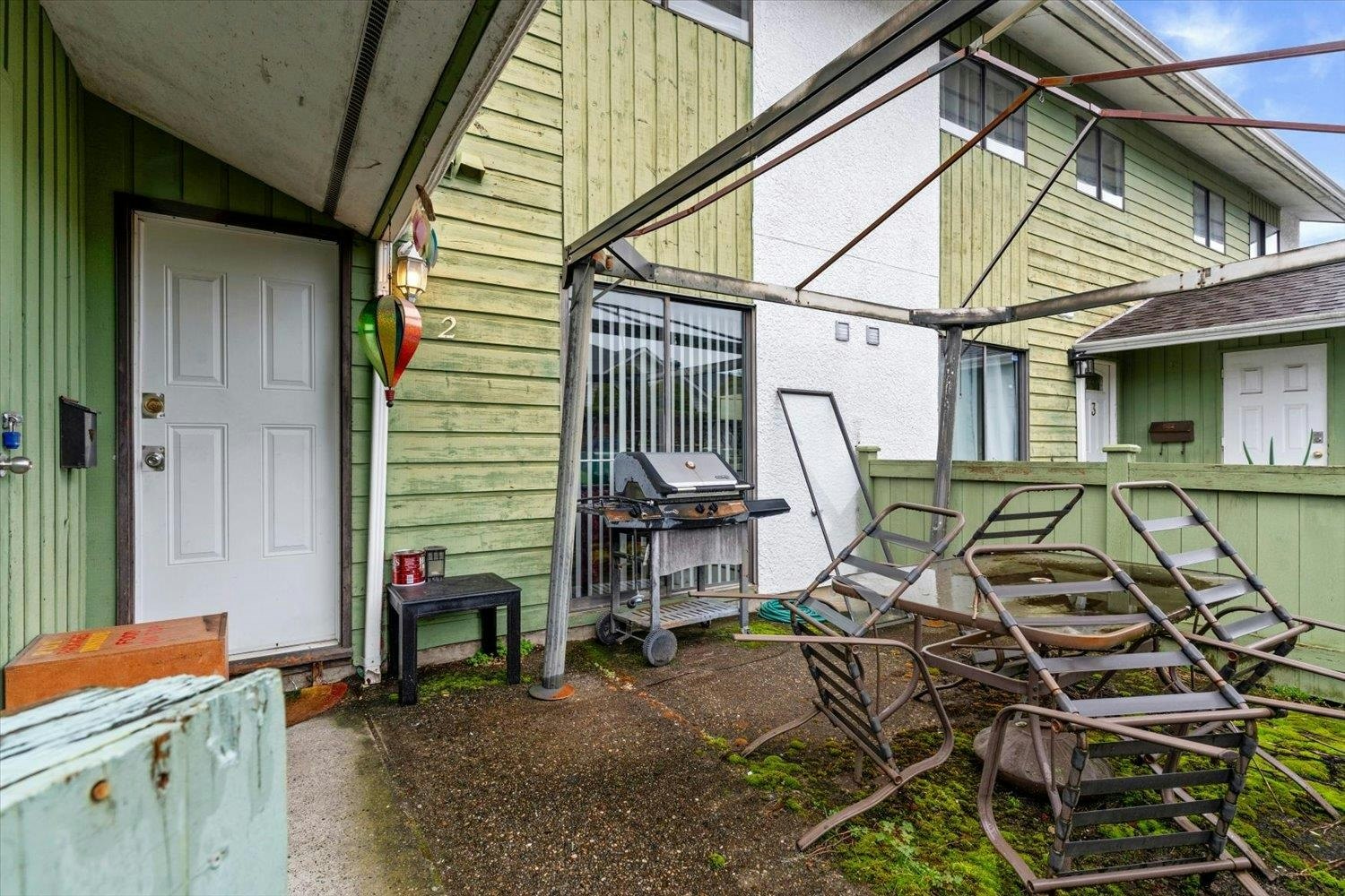 2-9342 Hazel Street - 5