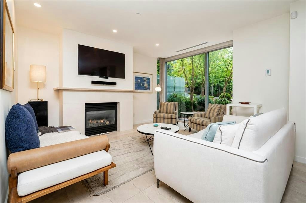 1163 W Cordova Street, Vancouver, BC, V6C 0A1 - 10