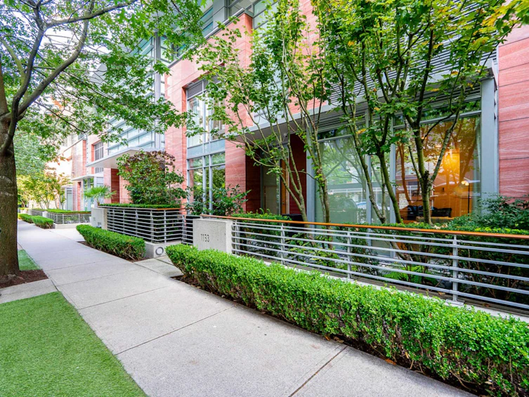 1163 W Cordova Street, Vancouver, BC, V6C 0A1