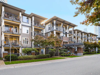 210-4768 Brentwood Drive - 2