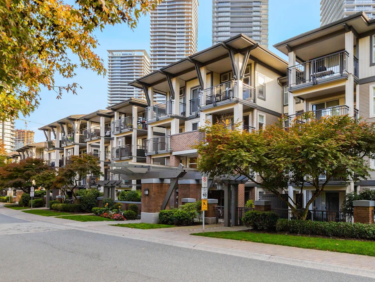 210-4768 Brentwood Drive, Burnaby, BC, V5C 0C7 - 3