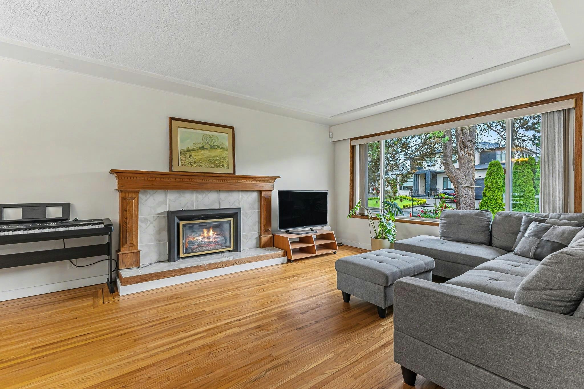 1684 Cornell Avenue, Coquitlam, BC, V3J 3A1 - 4
