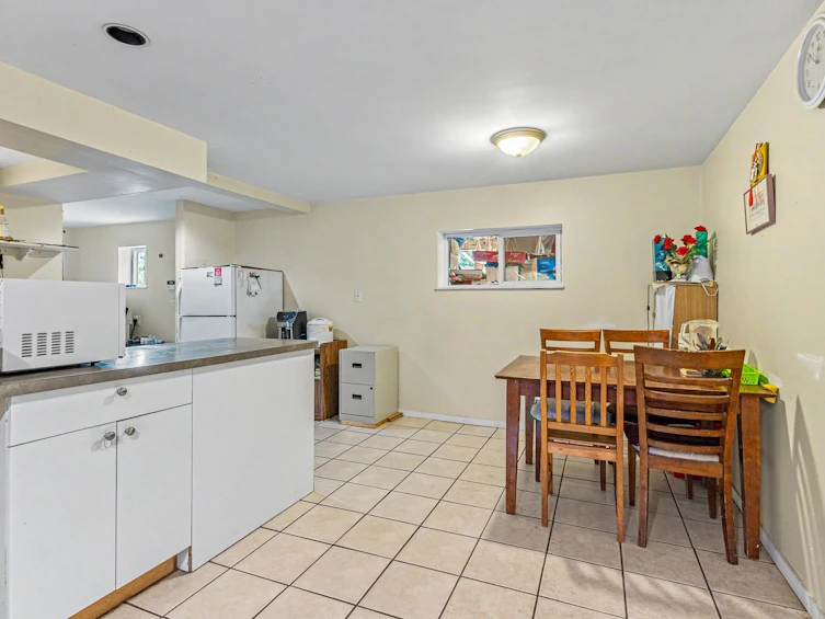 1684 Cornell Avenue, Coquitlam, BC, V3J 3A1 - 29