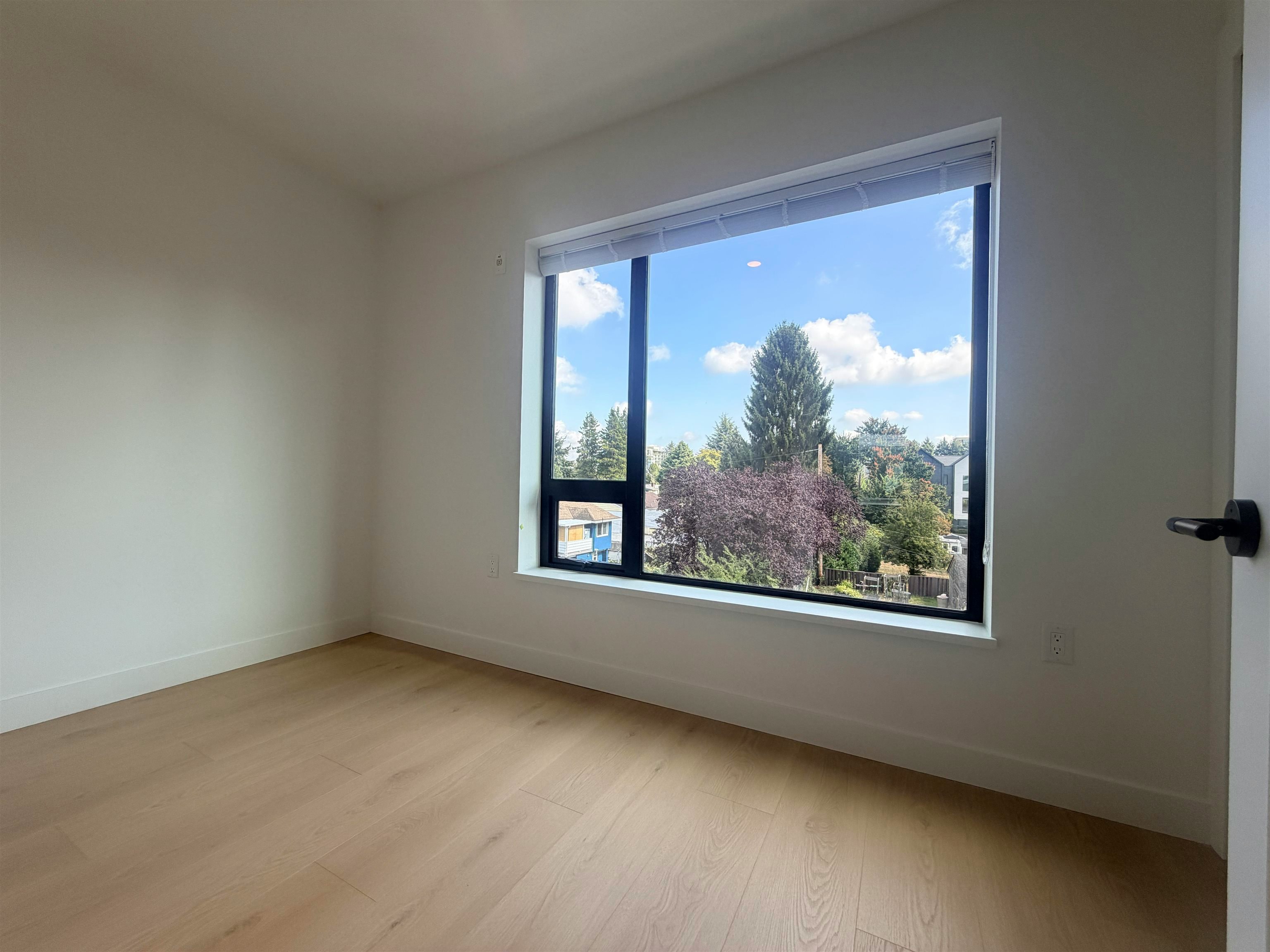 8899 Spires Road, Richmond, BC, V6Y 1X1 - 16
