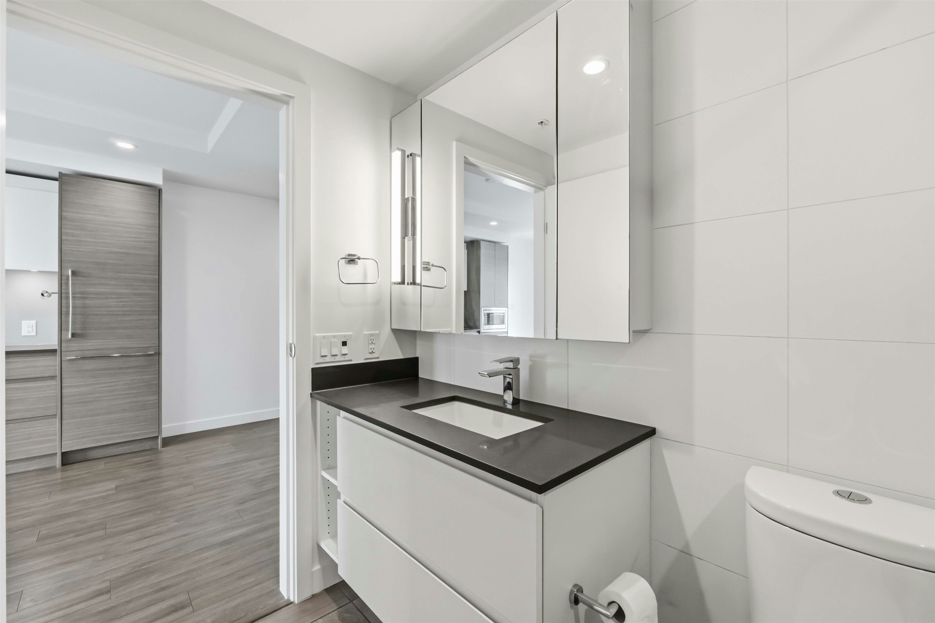 701-13615 Fraser Highway, Surrey, BC, V3T 0P7 - 20