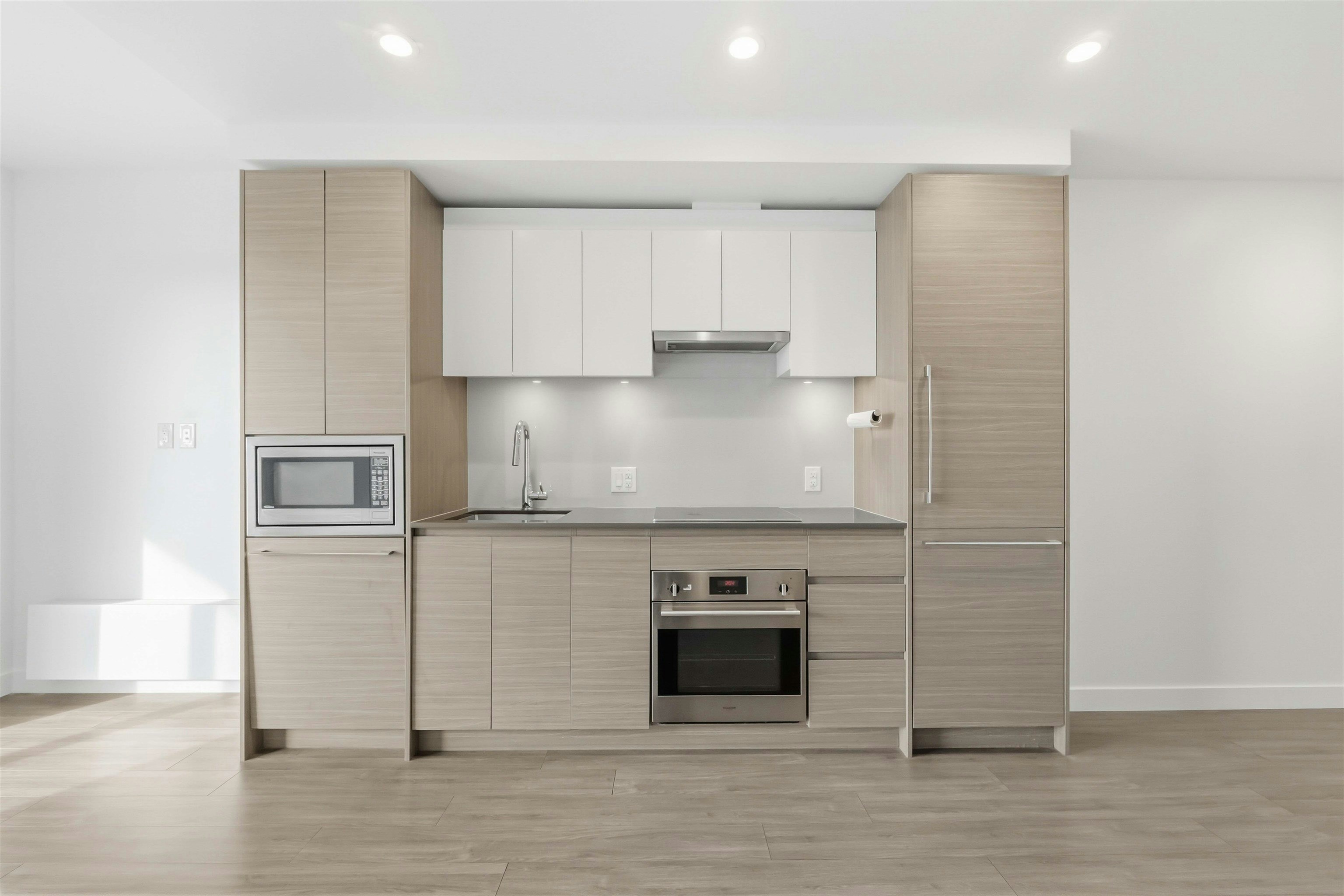 701-13615 Fraser Highway, Surrey, BC, V3T 0P7 - 10